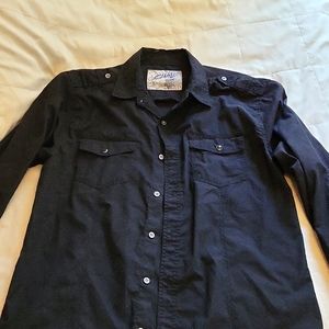 Men's medium black button down long sleeved shirt
